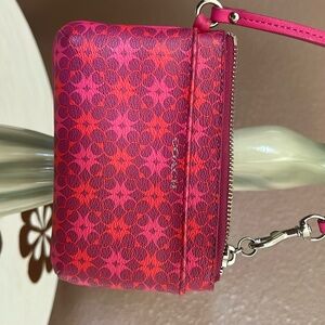 Small purse 
Good conditions